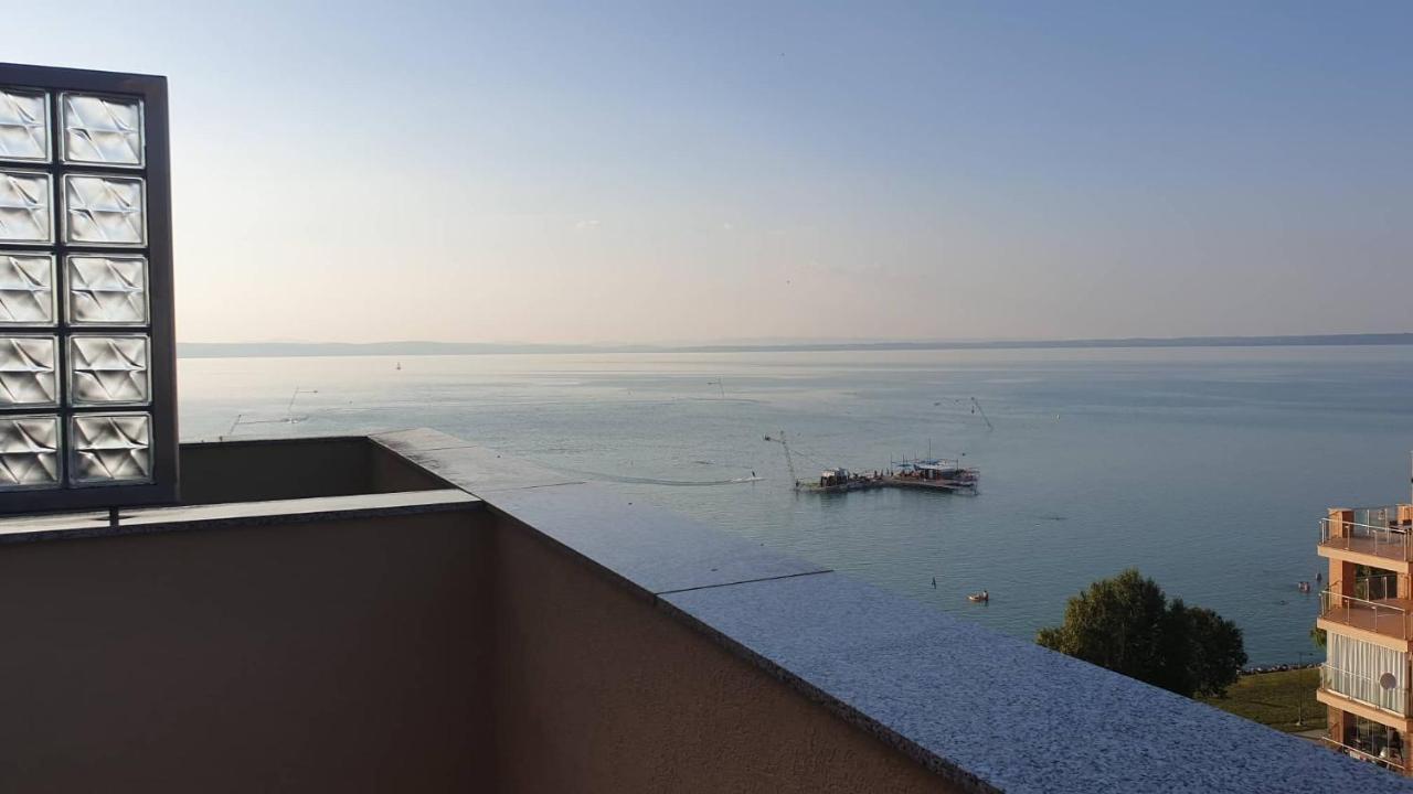 Galerius Golden Beach Apartment Siófok Zewnętrze zdjęcie