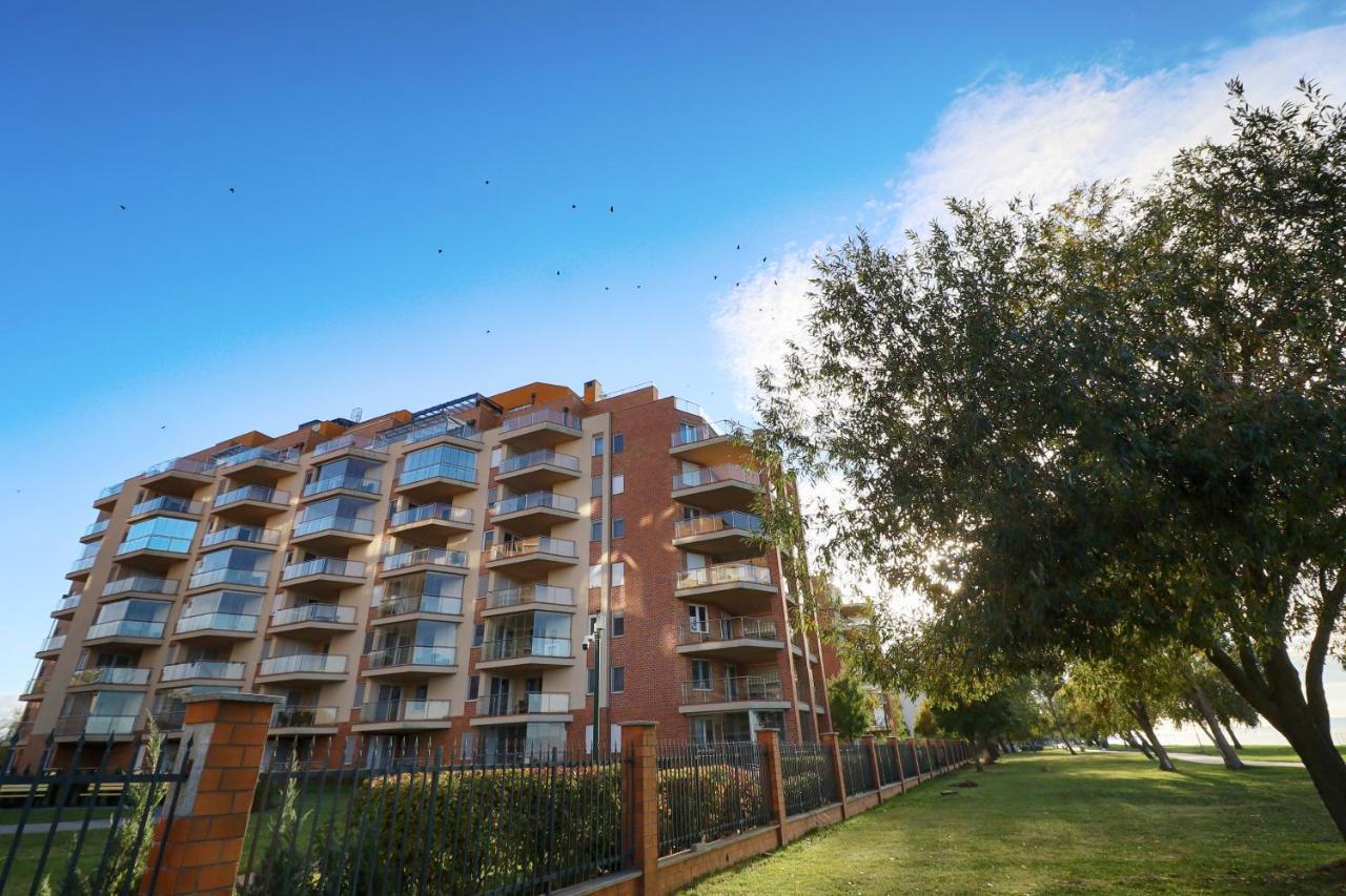 Galerius Golden Beach Apartment Siófok Zewnętrze zdjęcie