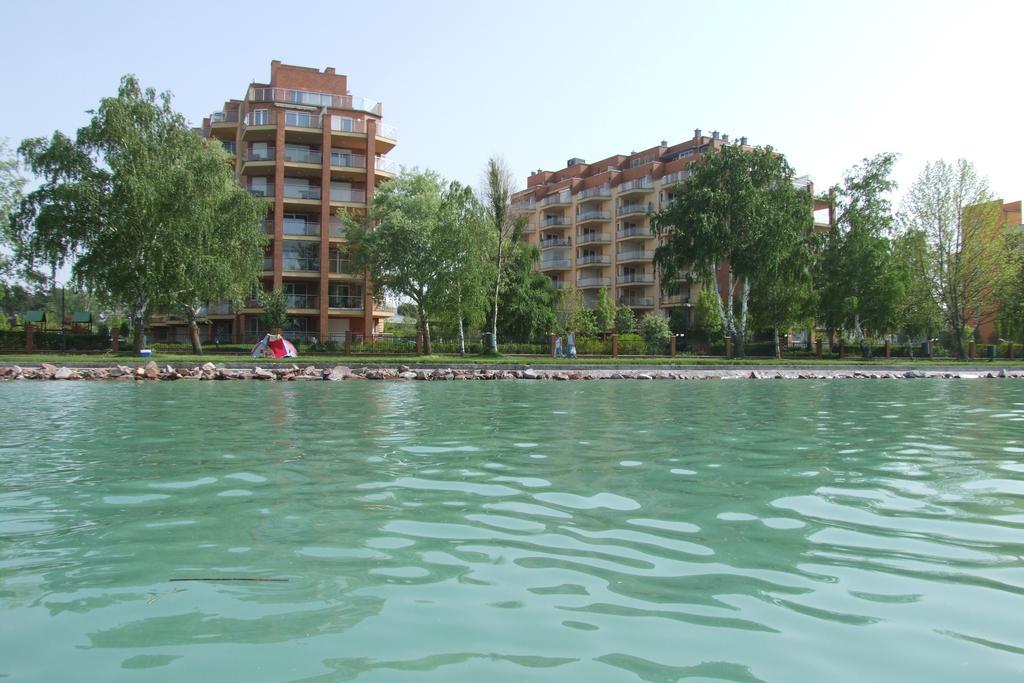 Galerius Golden Beach Apartment Siófok Zewnętrze zdjęcie